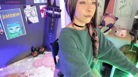 oni_dakotta online show from October 2025 01:10:02 PM