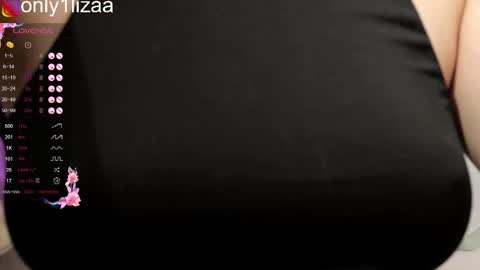 Snapshot of only1liza chatting on October 2025 10:00:02 PM Saturday- start 0200 GMT3 online show from October 2025 10:00:02 PM