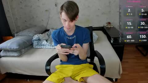 Snapshot of only_eric chatting on June 2026 06:15:01 AM Erick online show from June 2026 06:15:01 AM