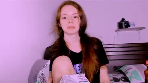 only_sarah1 online show from March 2026 11:30:01 PM