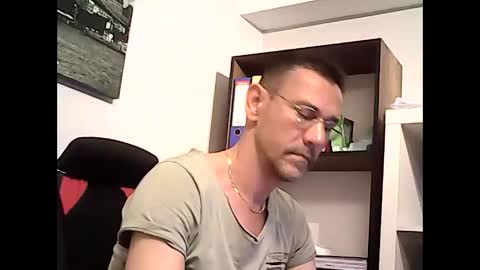 onlyprivate m35 online show from April 2026 09:04:01 AM