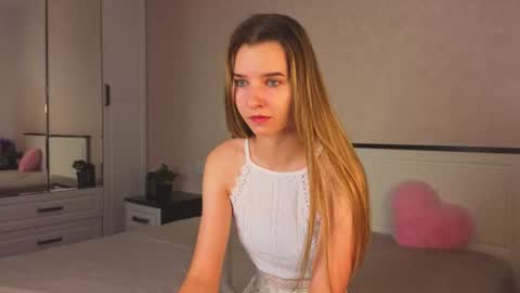 onyxvespera online show from July 2026 07:00:02 AM