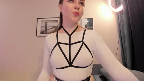 oobaldela online show from September 2025 01:44:02 PM