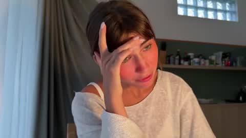 Helen online show from July 2026 10:26:01 PM