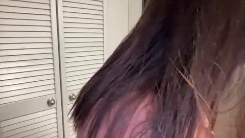 Snapshot of oohhellothere chatting on November 2025 08:36:02 AM Miss Girly online show from November 2025 08:36:02 AM