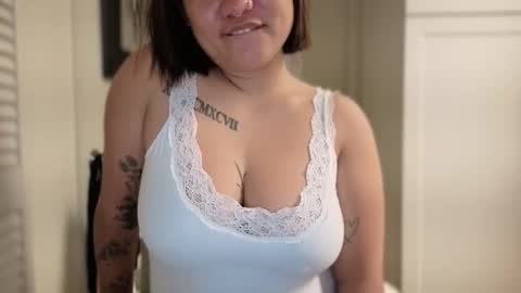 Snapshot of oohhellothere chatting on February 2026 11:11:01 AM Miss Girly online show from February 2026 11:11:01 AM