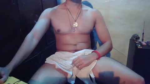 oomaurooo online show from October 2025 04:13:02 AM