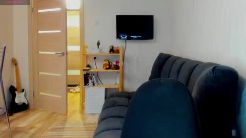 Britney online show from April 2026 01:42:02 PM