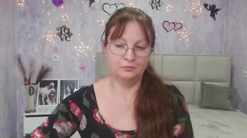 Snapshot of oovanessahotts chatting on March 2025 04:03:02 PM Vanessa online show from March 2025 04:03:02 PM