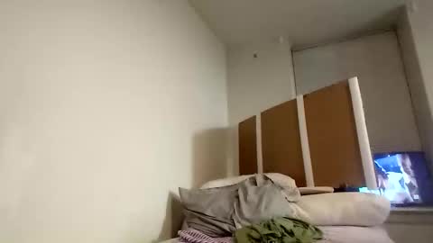 Snapshot of opalockajoe chatting on March 2025 08:40:02 AM TsJojo online show from March 2025 08:40:02 AM