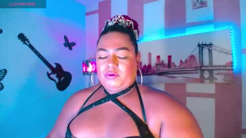 OpraxBell online show from November 2025 02:35:01 AM