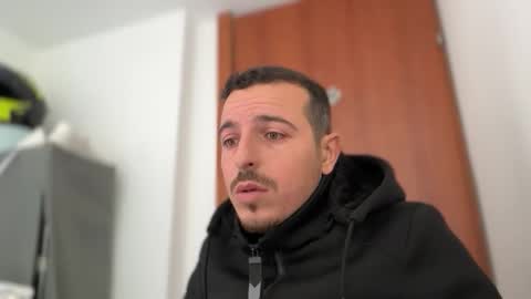 or online show from December 2025 08:40:02 AM