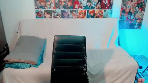 oriana savatil online show from February 2026 04:38:01 AM