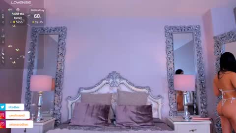 Oriana online show from September 2025 08:32:02 PM