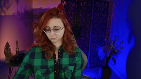 Orianna -  Hi Im into geek culture cosplay crafting LARP games. Shall we play DnD online show from December 2024 09:21:02 AM