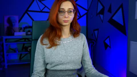 Orianna -  Hi Im into geek culture cosplay crafting LARP games. Shall we play DnD online show from December 2024 09:06:02 AM
