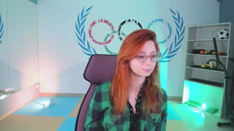 Orianna -  Hi Im into geek culture cosplay crafting LARP games. Shall we play DnD online show from December 2024 12:33:02 PM