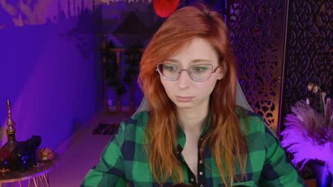Orianna -  Hi Im into geek culture cosplay crafting LARP games. Shall we play DnD online show from December 2024 03:15:01 PM