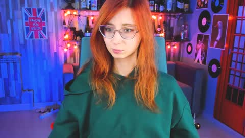 Orianna -  Hi Im into geek culture cosplay crafting LARP games. Shall we play DnD online show from December 2024 12:16:02 PM