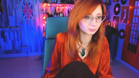 Orianna -  Hi Im into geek culture cosplay crafting LARP games. Shall we play DnD online show from December 2024 03:22:02 PM
