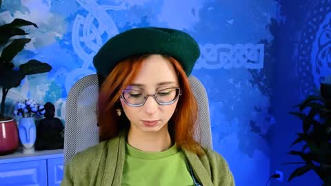 Orianna -  Hi Im into geek culture cosplay crafting LARP games. Shall we play DnD online show from December 2024 07:11:01 PM