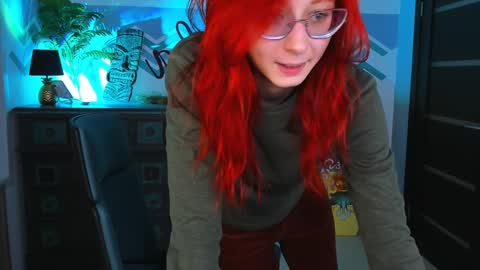 Orianna -  Hi Im into geek culture cosplay crafting LARP games. Shall we play DnD online show from January 2025 09:02:01 AM