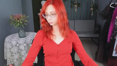Orianna -  Hi Im into geek culture cosplay crafting LARP games. Shall we play DnD online show from January 2025 09:08:02 AM