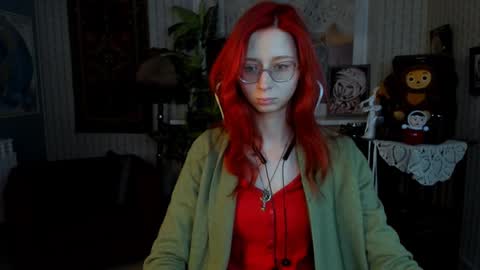 Orianna -  Hi Im into geek culture cosplay crafting LARP games. Shall we play DnD online show from January 2025 09:02:02 AM