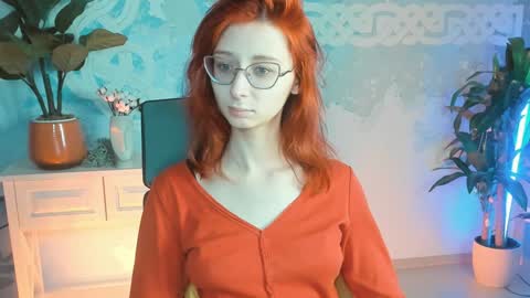 Orianna -  Hi Im into geek culture cosplay crafting LARP games. Shall we play DnD online show from January 2025 01:13:01 PM