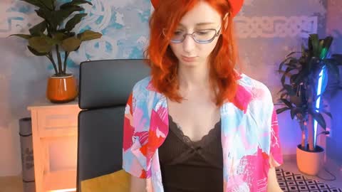 Orianna -  Hi Im into geek culture cosplay crafting LARP games. Shall we play DnD online show from January 2025 04:15:01 PM