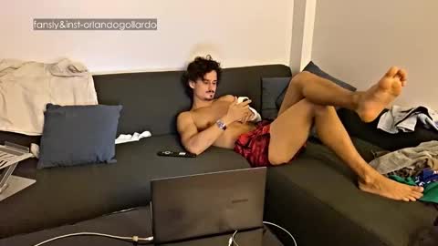 Fansly and Instagram -  online show from September 2025 02:33:02 PM