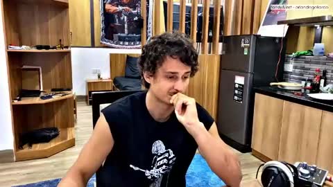 Fansly and Instagram -  online show from April 2026 09:27:01 PM