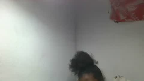 ornellahhh online show from October 2025 11:04:02 PM