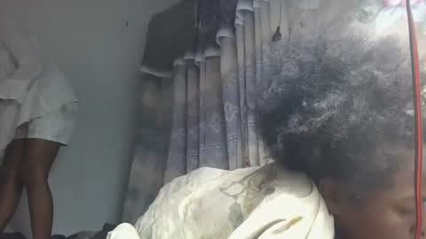 ornellahhh online show from October 2025 04:15:01 AM