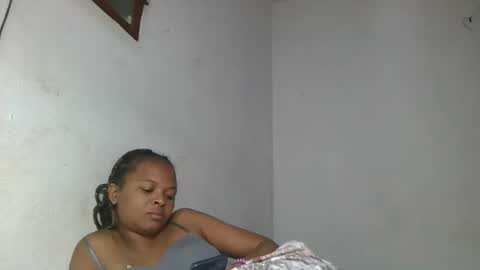 ornellahhh online show from October 2025 06:21:01 PM