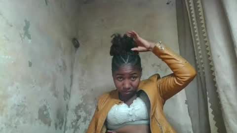 Snapshot of orsaniaa chatting on July 2026 07:14:02 AM orsaniaa online show from July 2026 07:14:02 AM