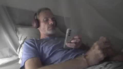 orwel09 online show from April 2026 10:19:02 PM