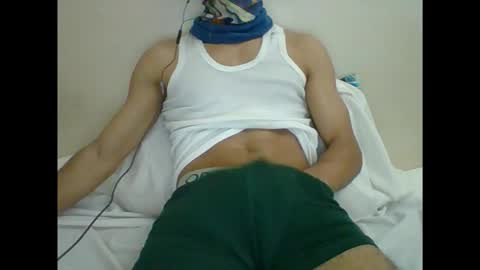 osamasins77 online show from January 2026 06:33:02 PM