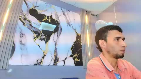 oscar_evans1 online show from April 2026 02:44:02 PM