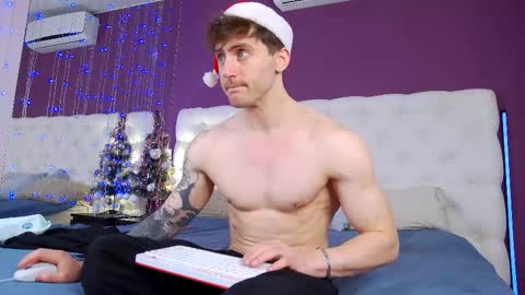 Oscar online show from December 2025 09:10:02 PM