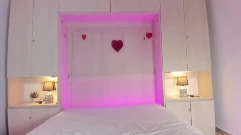 oshun_444 online show from March 2026 12:09:01 PM