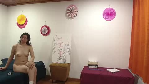 Snapshot of osiris_seduction chatting on December 2024 11:03:02 PM Angie Daniela online show from December 2024 11:03:02 PM