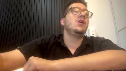 juan online show from October 2025 09:54:02 AM