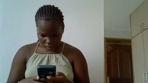 osoprettyebony online show from October 2025 12:29:01 PM