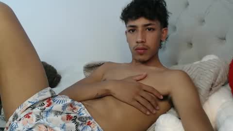 ostin 18hot online show from October 2025 03:14:02 AM