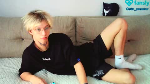 Ostin online show from February 2025 07:01:02 AM