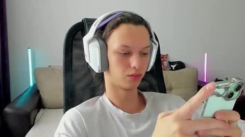 Ostin online show from February 2026 07:50:01 AM