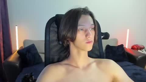 Snapshot of ostin_meoww chatting on July 2026 02:52:01 PM Ostin online show from July 2026 02:52:01 PM