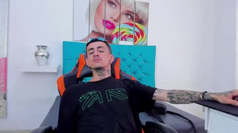 Ostin baby online show from December 2024 05:14:02 PM