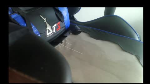 Snapshot of osyryx chatting on November 2025 08:52:01 PM Lucas online show from November 2025 08:52:01 PM